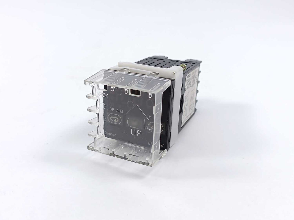 OMRON E5CSV-R1T-500 Temperature controller