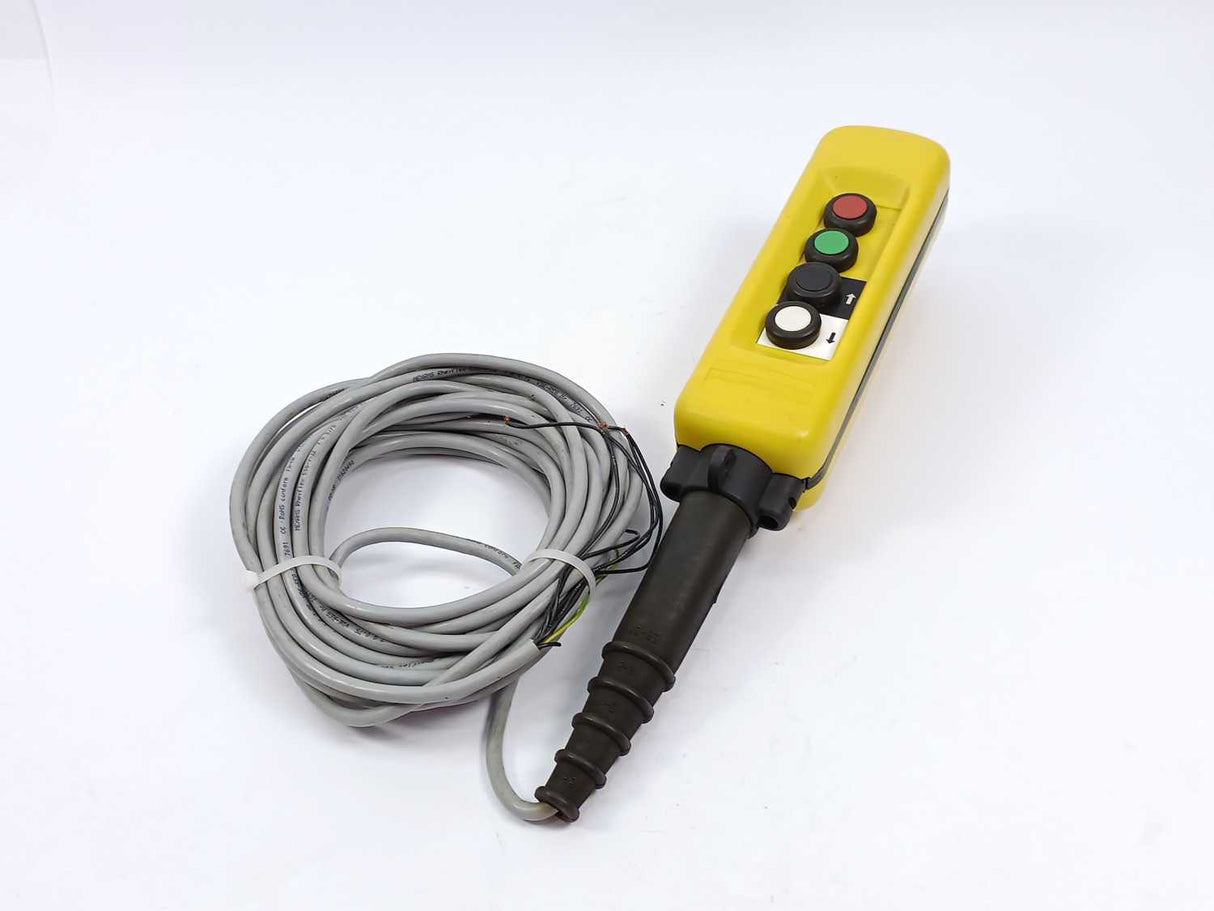 Schneider Electric XAC-A04