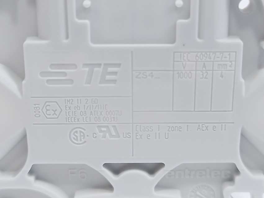 TE Connectivity 1SNK505010R0000 ZS4 Screw Clamp Terminal Block