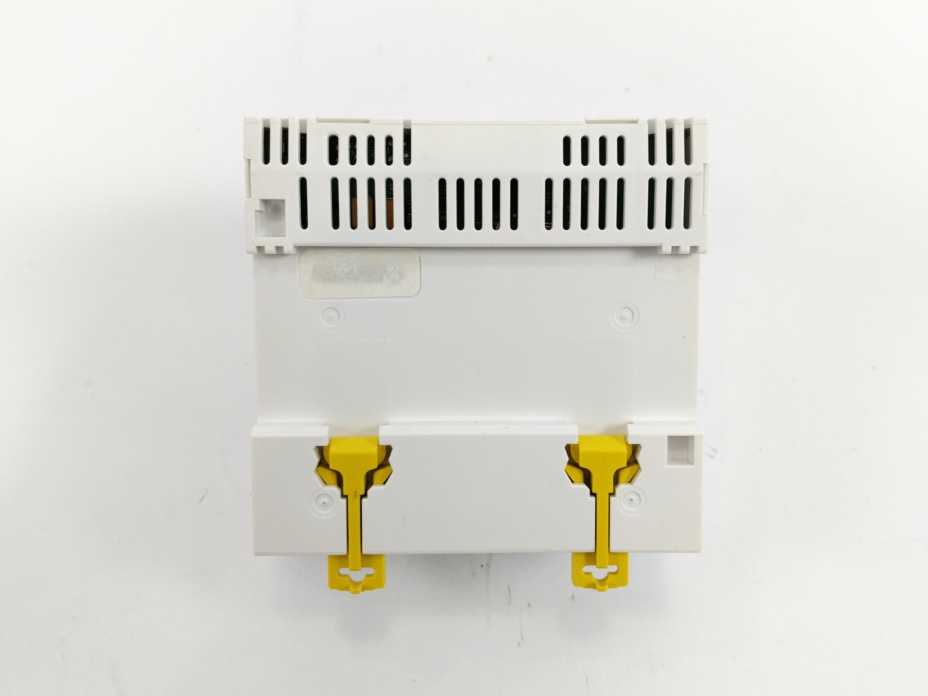 Schneider Electric A9MEM3210 iEM3210 Energy Meter