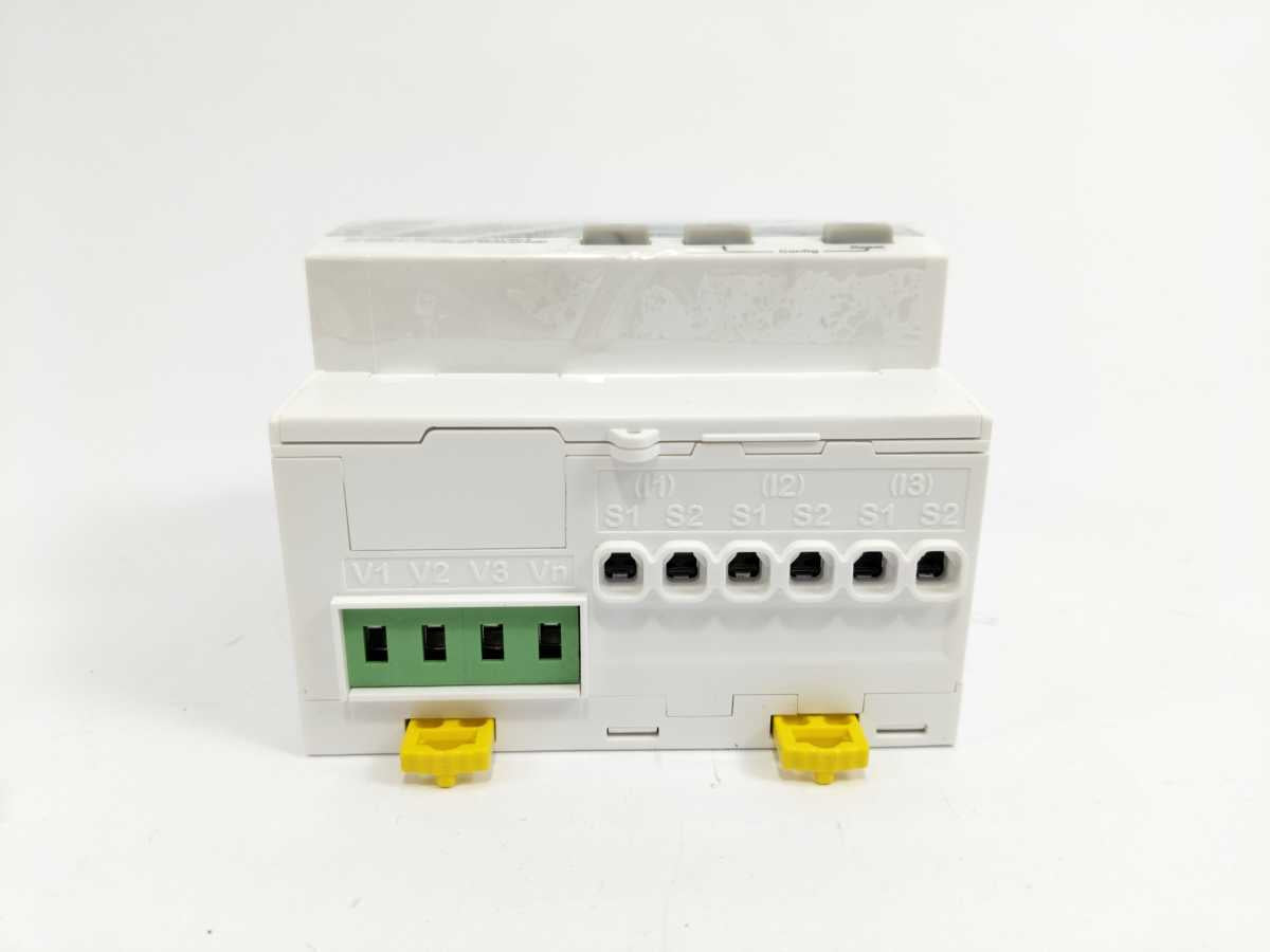Schneider Electric A9MEM3210 iEM3210 Energy Meter