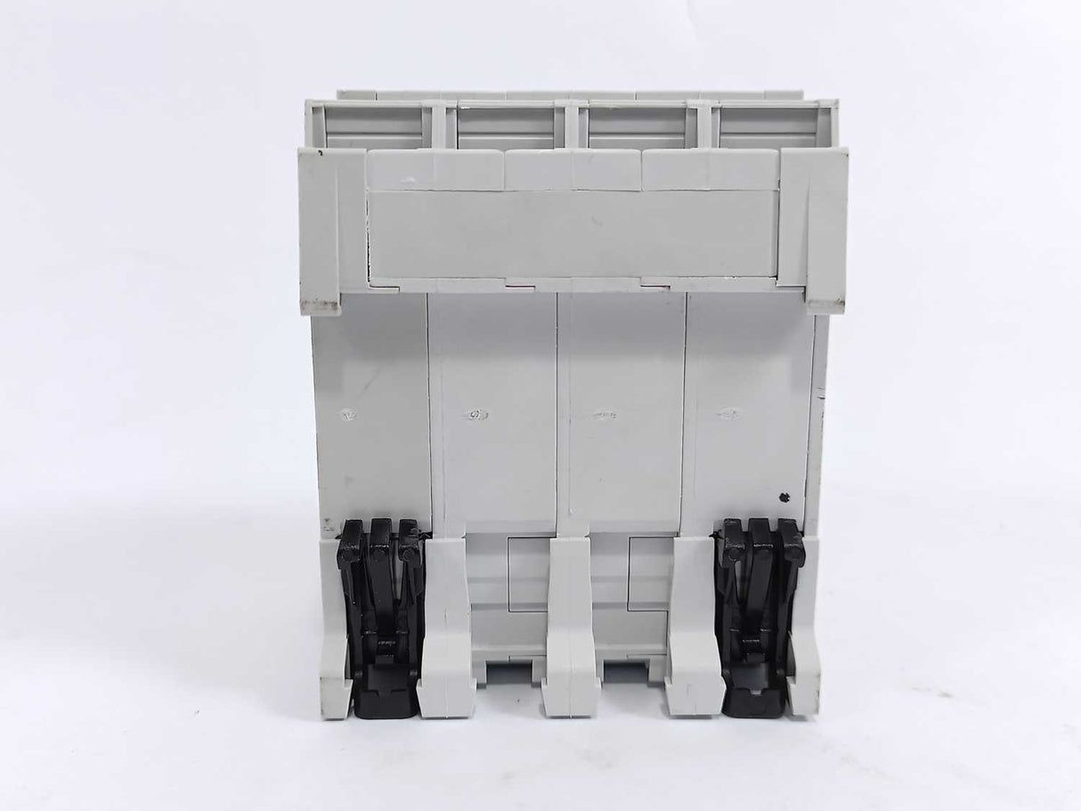 ABB 2CTB803973R1200 OVR T2-T3 3N 20-275 P QS Surge Protective Device