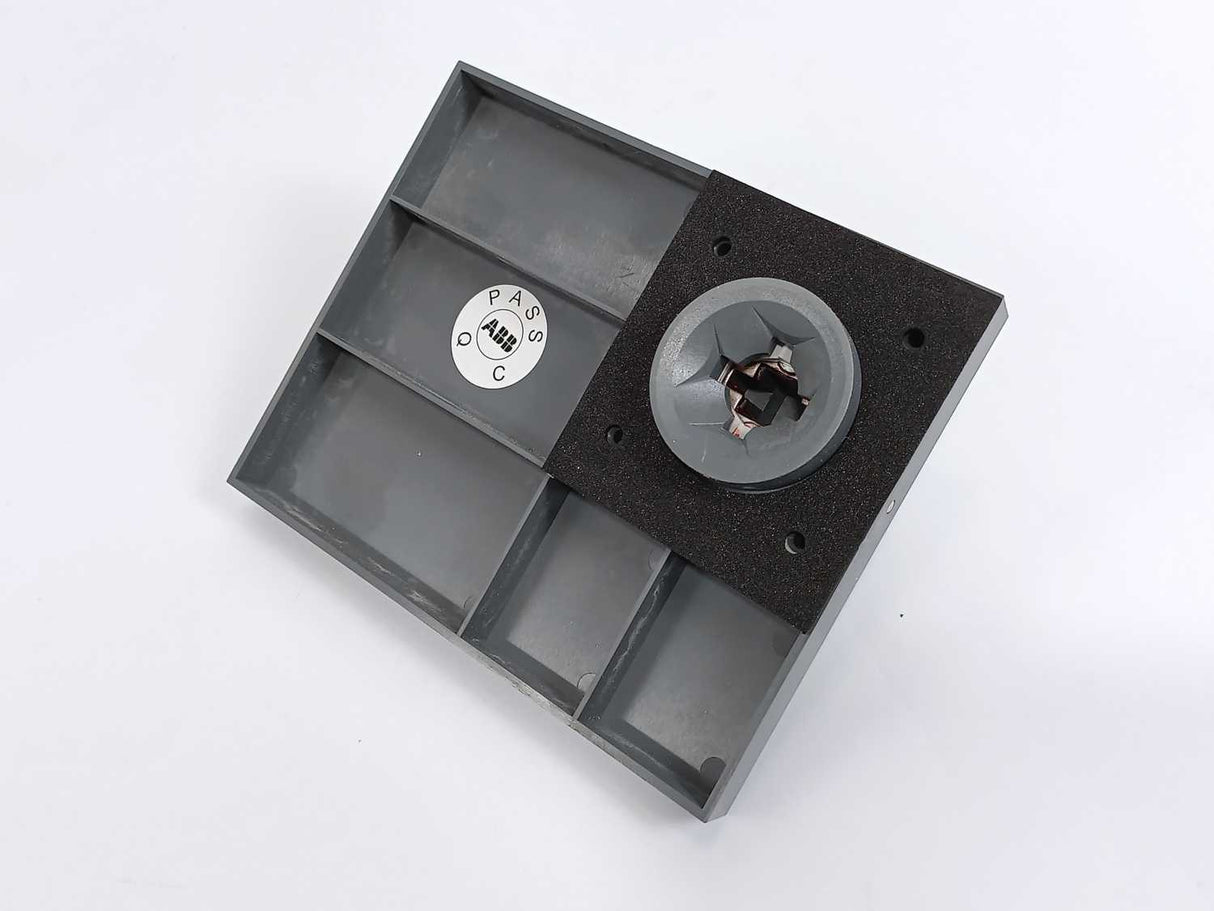 ABB 1SDA104843R1 RHE XT5 F/P STAND. RETURNED Rotary Handle Mechanism