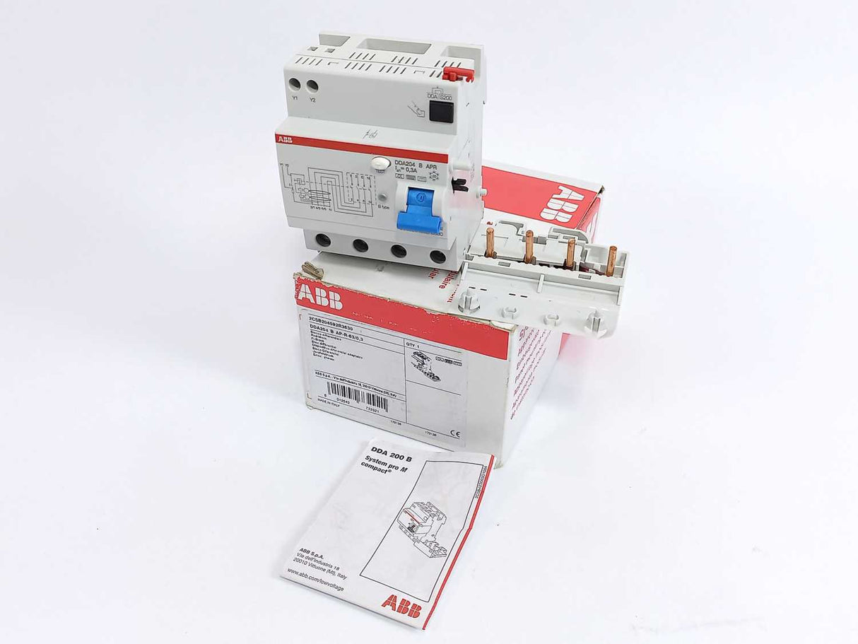 ABB 2CSB204592R3630 DDA204 B-63/0.3 AP-R RCD-Block