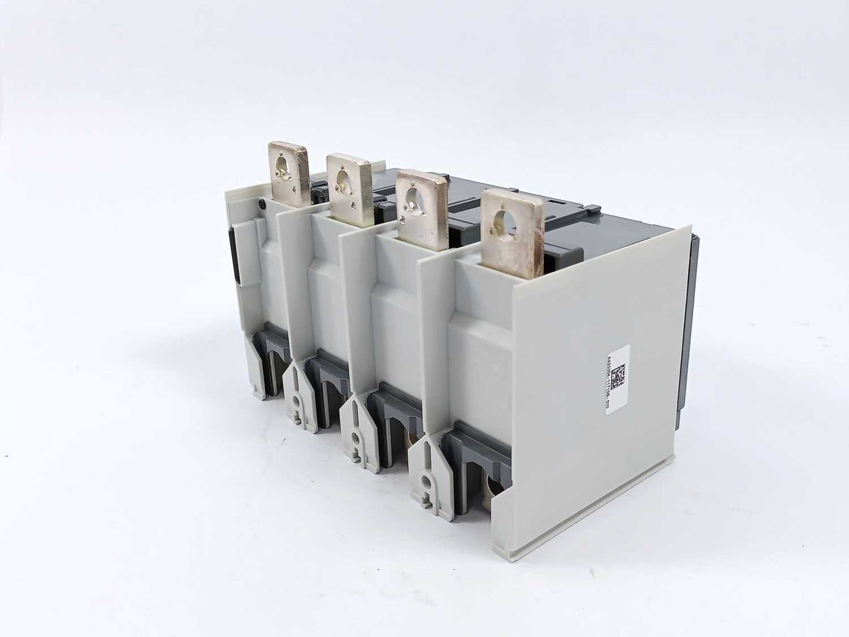 ABB 1SDA054955R1 RC222/5 T5 4p F Residual Current Release w/ Accessories