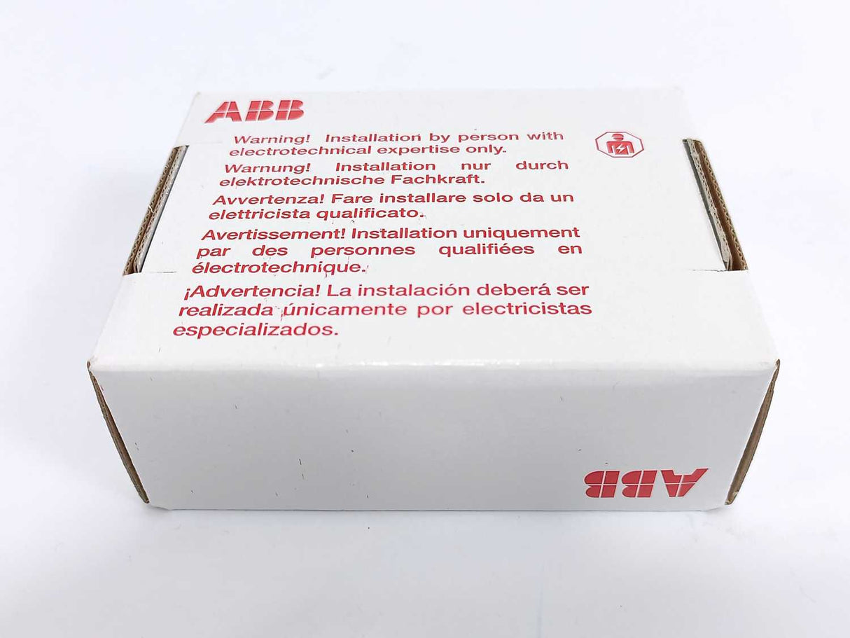 ABB 2CSR255180R1134 Residual Current Circuit Breaker w/ Overcurrent Protection