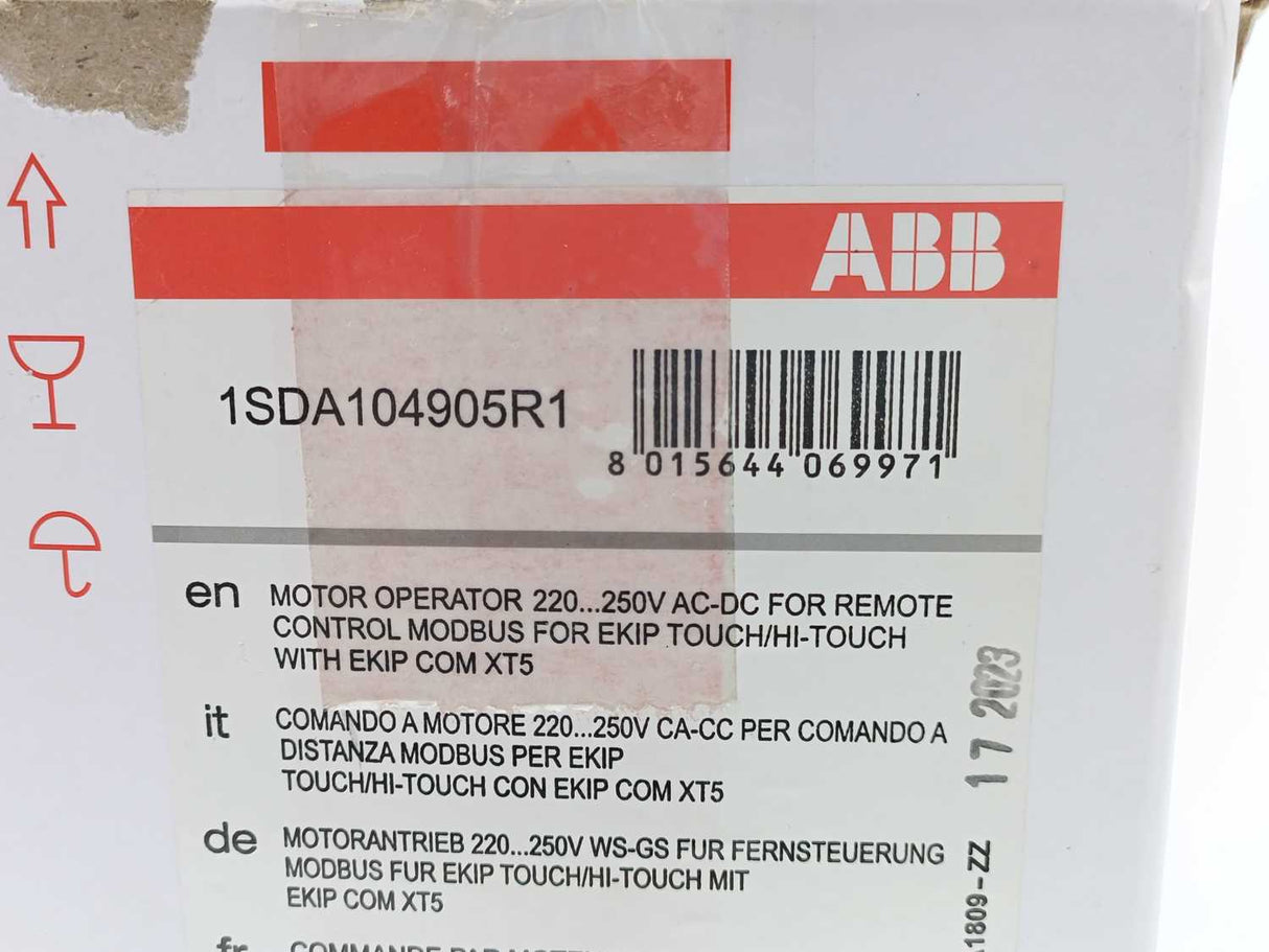 ABB 1SDA104905R1 MOE-E XT5 220-250V AC/DC Motor Operator