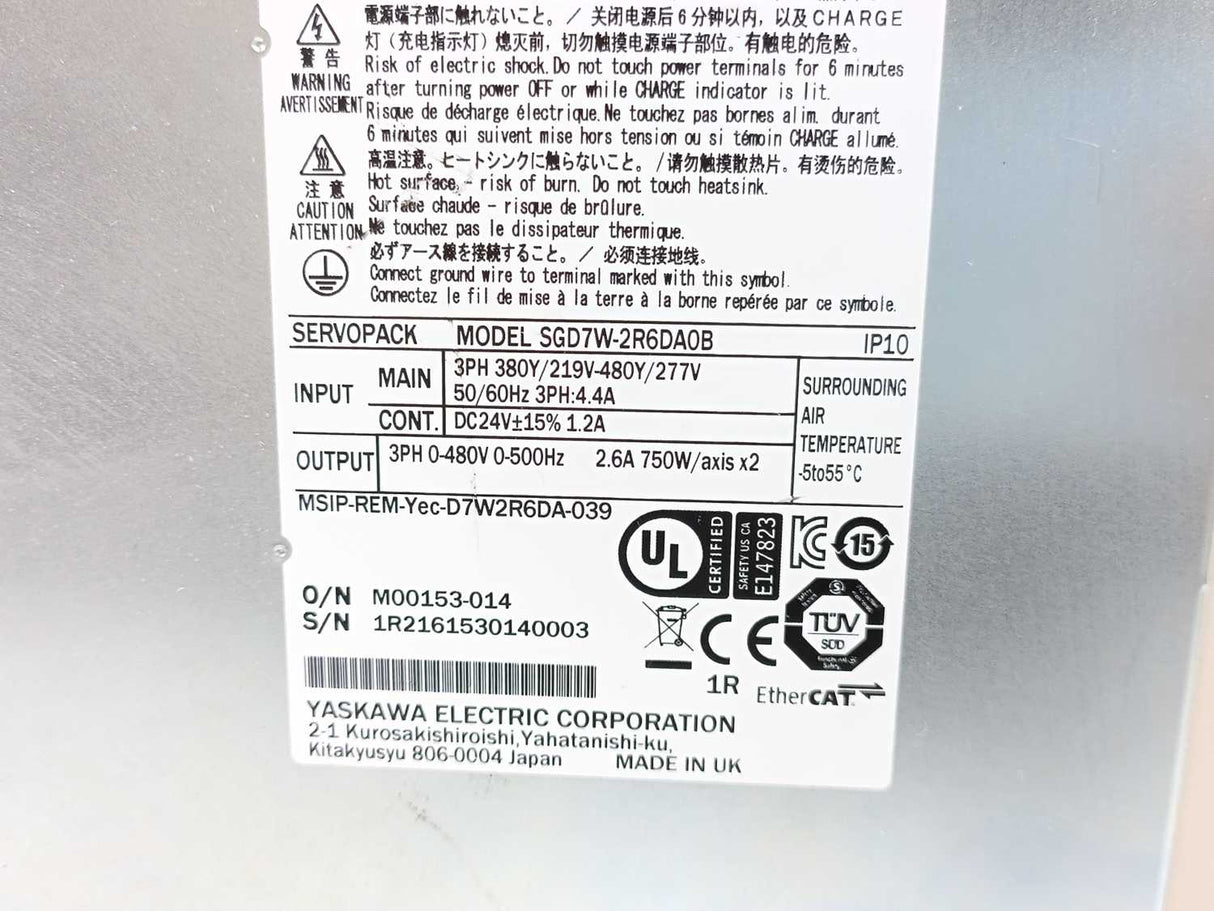 YASKAWA SGD7W-2R6DA0B Sigma-7 Double Axis Servo Drive. 2x0.75kW, 2x2.6A