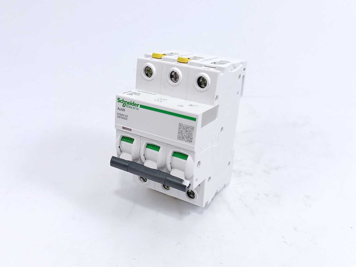 Schneider Electric A9F05302 Circuit Breaker iC60N-D2, 2A, 3-pole