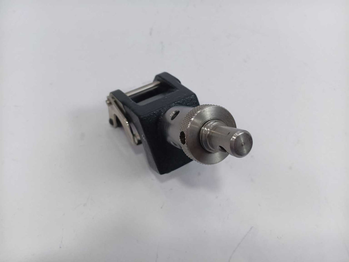Instron 2713-001 Self Tightening Roller Grips With 1kN (225lbf) Capacity, 2pcs.