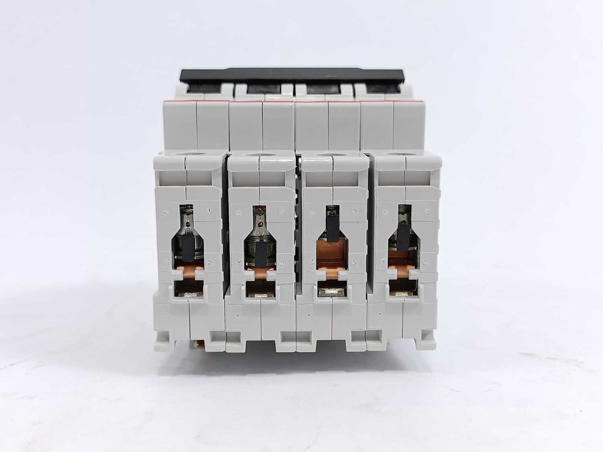 ABB 2CCS573103R8104 Miniature Circuit Breaker, S403M-C10NP