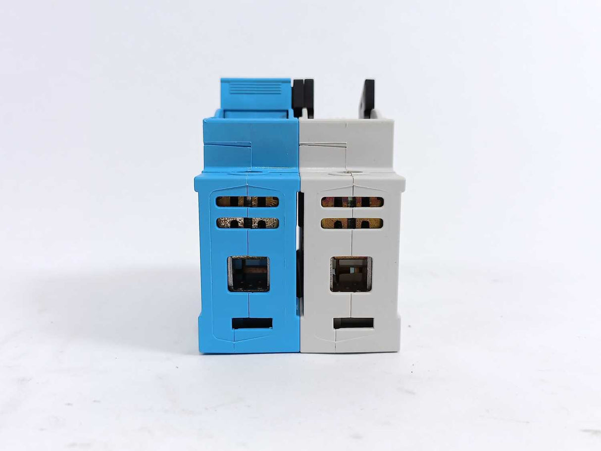 Niko / Servodan 61-002 AC22B 230V, 63A, 50Hz, , 5,5W. 2Pcs.