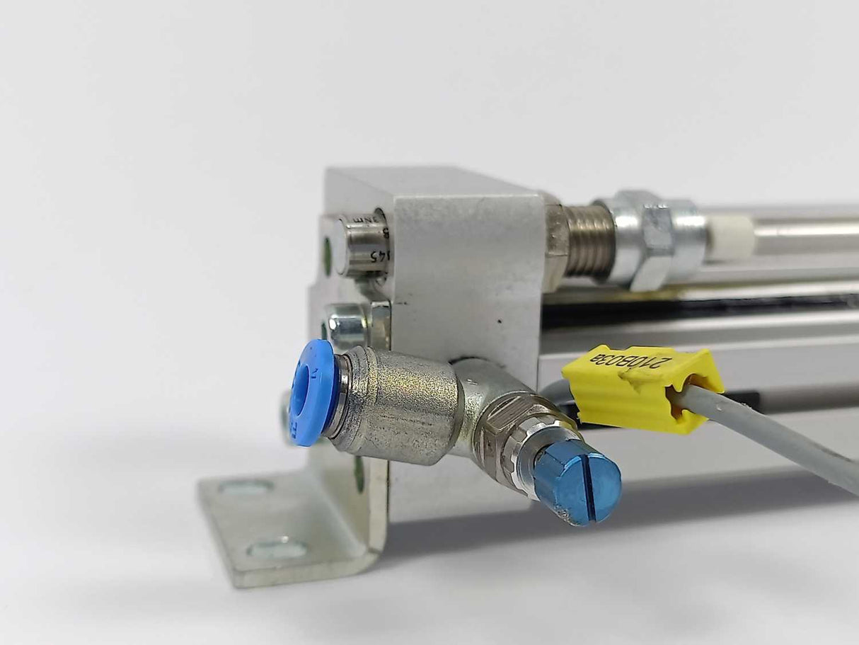 Festo 530907 DGC-12-150-KF-YSRW-A Linear Drive