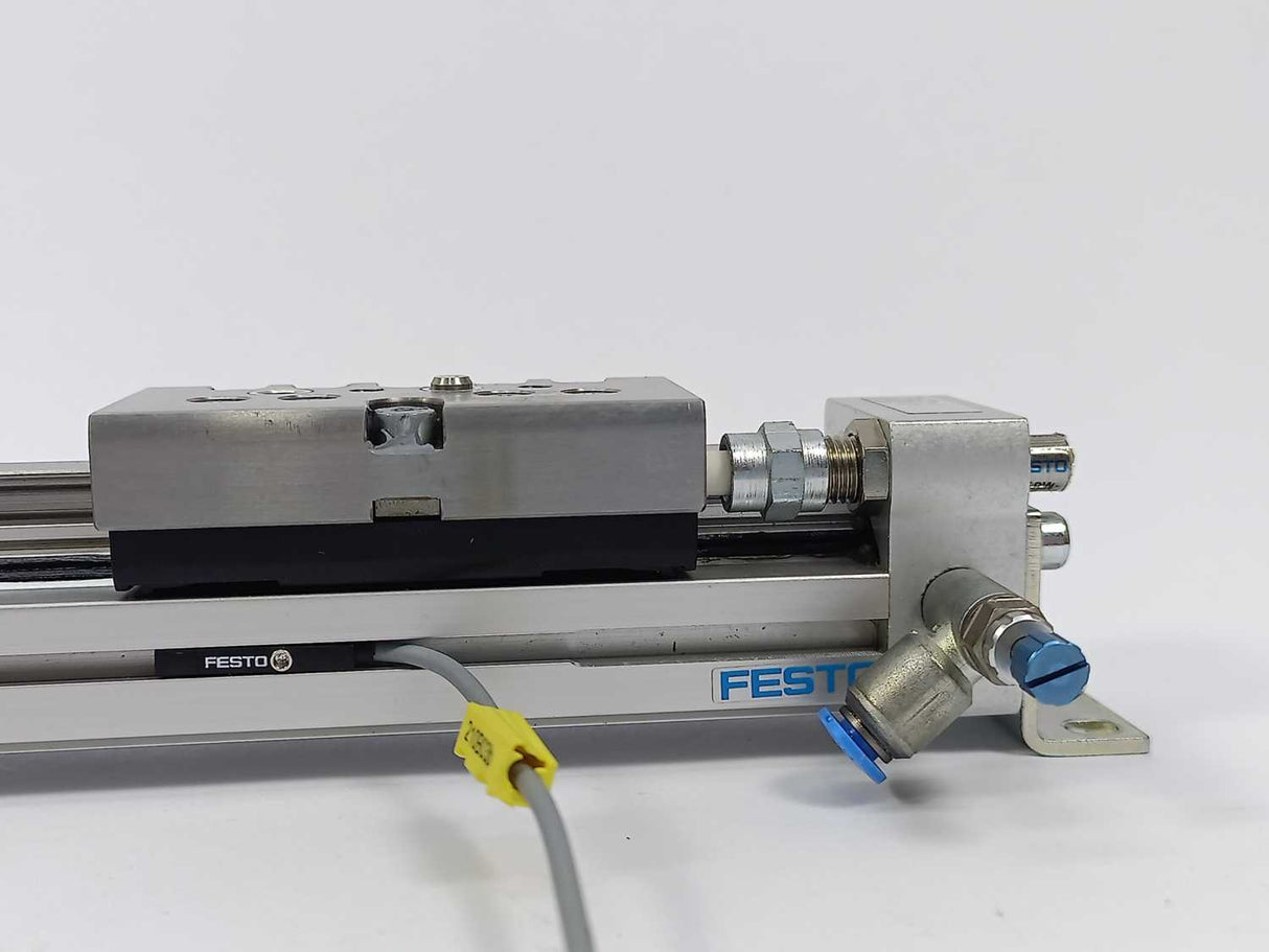 Festo 530907 DGC-12-150-KF-YSRW-A Linear Drive