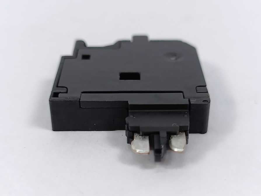 Schneider Electric NSYTRASF520B Linergy TR Fuse Carrier Batch 10 Pcs.