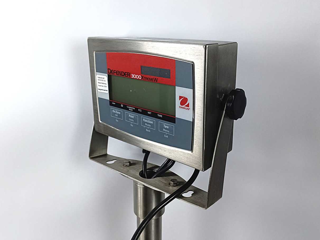 OHAUS D60BR Defender 3000 XtremeW Industrial Scale w/ T32XW Indicator