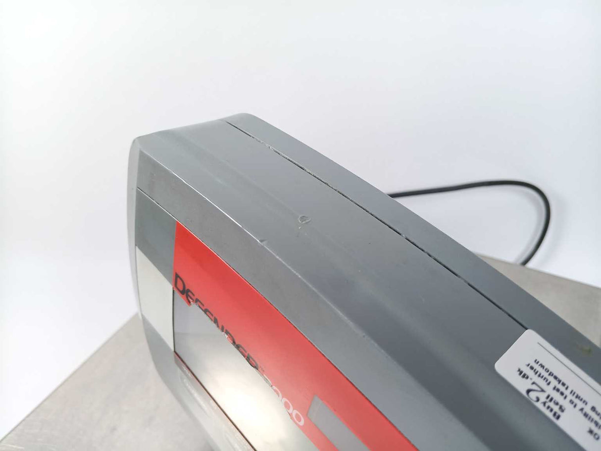 OHAUS D30BR Defender 3000 Industrial Scale w/ T31P Indicator