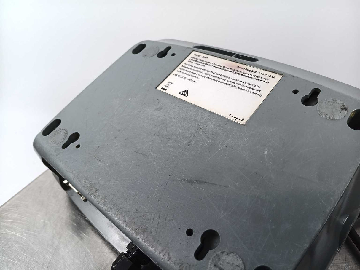 OHAUS D30BR Defender 3000 Industrial Scale w/ T31P Indicator