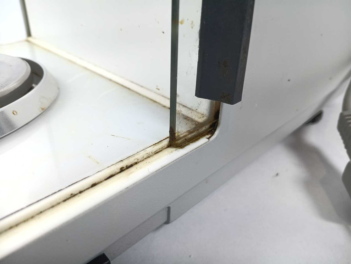 Mettler AE240-S Dual Range Digital Analytical Balance