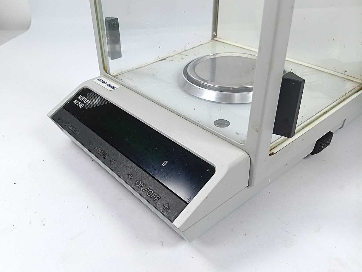 Mettler AE240-S Dual Range Digital Analytical Balance