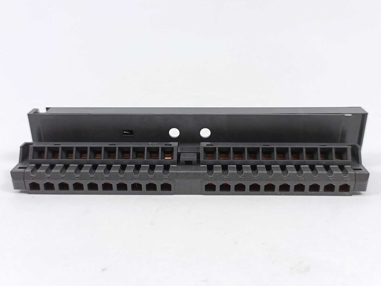 Siemens 6ES7392-1BJ00-0AA0 Simatic Connector