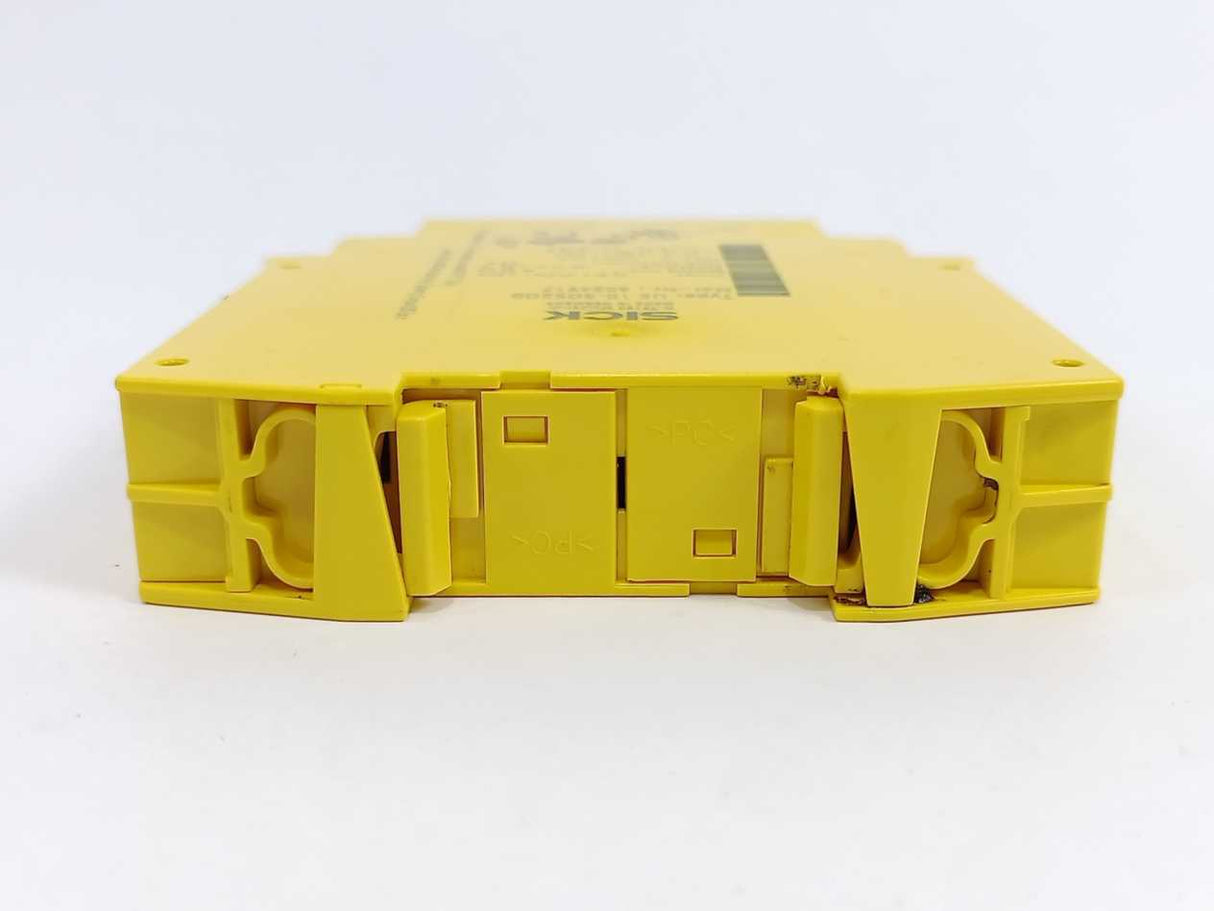 SICK 6024917 UE10-30SD0 Safety Extension Relay