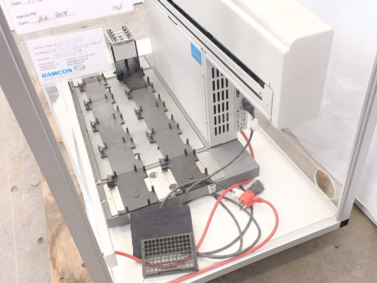 Beckman Coulter 986120 Biomek 3000 Laboratory Automation Workstation