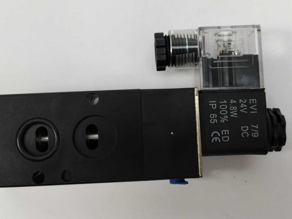 Pneumatic 4M310-08 4M310-08 Solenoid Valve 5/2-Way Directional Control Valve