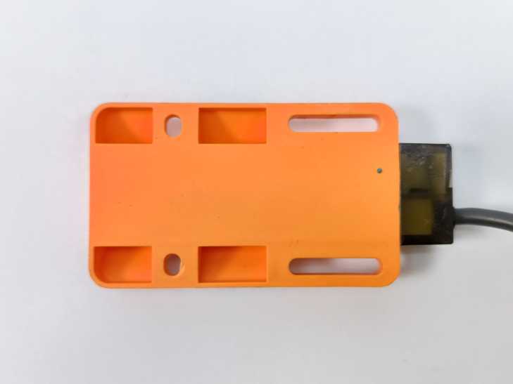 Ifm Electronic KW-3012-FPKG/NI KW5001 Capacitive Sensor