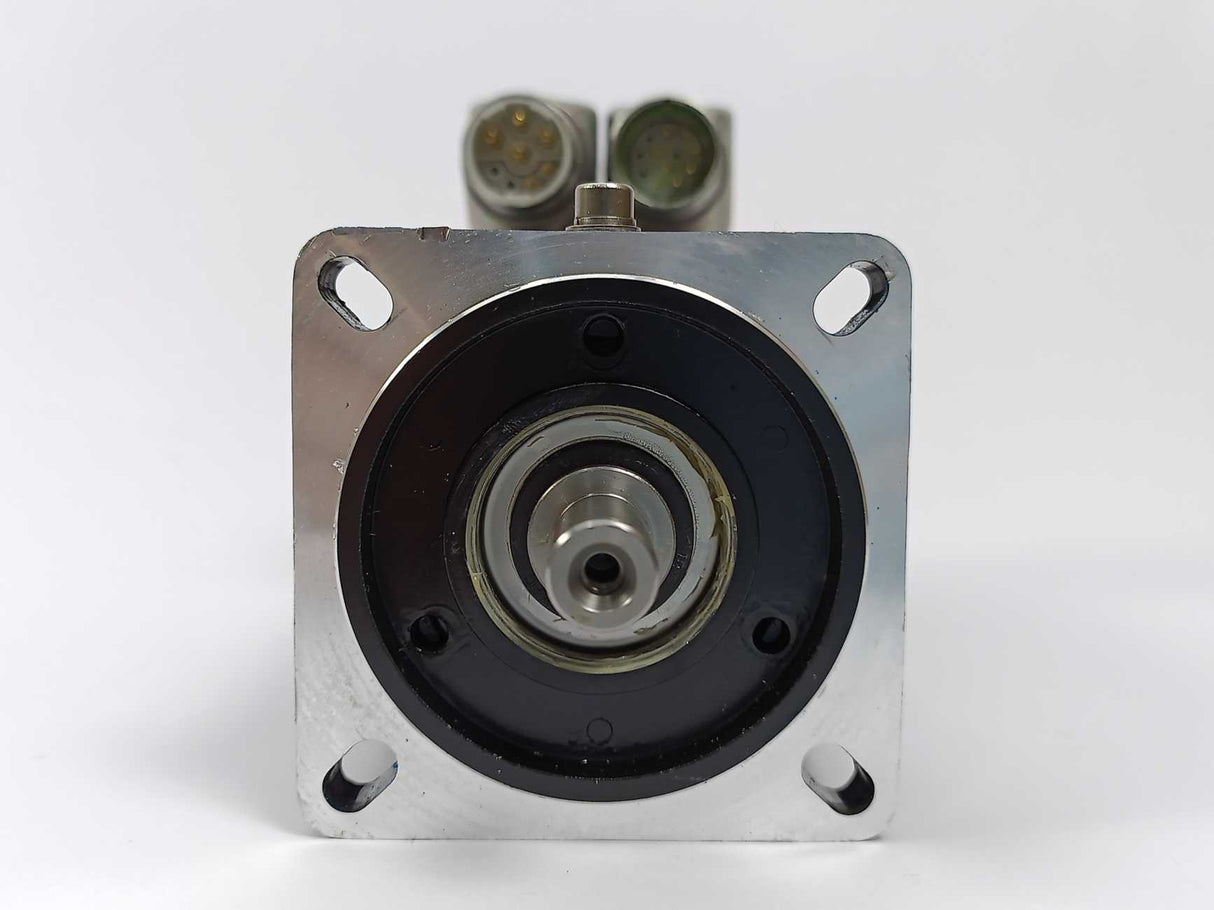 Schneider Electric BMH0701T06F2A Lexium BMH 3-phase Servo Motor 0.684 kW