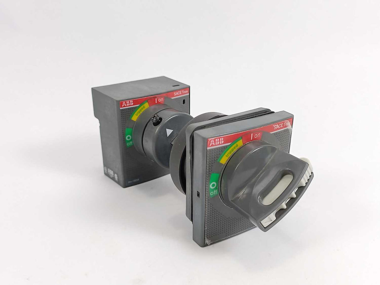 ABB 1SDA066479R1 Rotary handle RHE XT1-XT3 F/P STAND 831-9201