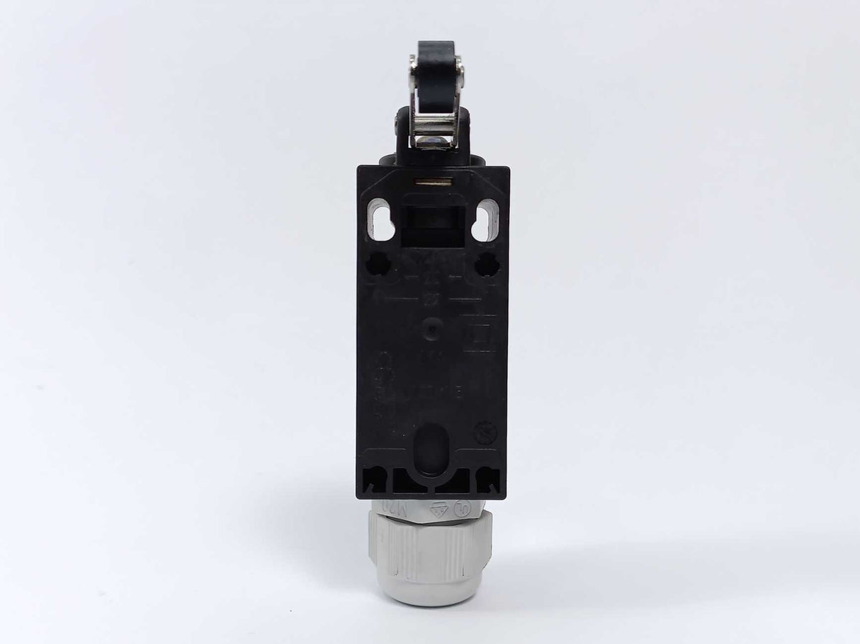 Siemens 3SE5232-0HF10 SIRIUS Roller Lever Limit Switch Ui400V
