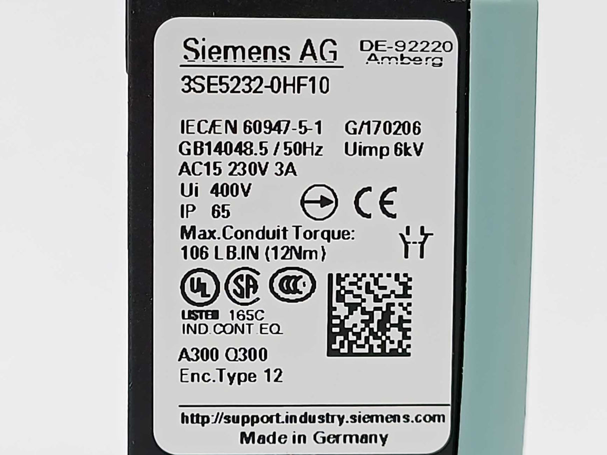 Siemens 3SE5232-0HF10 SIRIUS Roller Lever Limit Switch Ui400V
