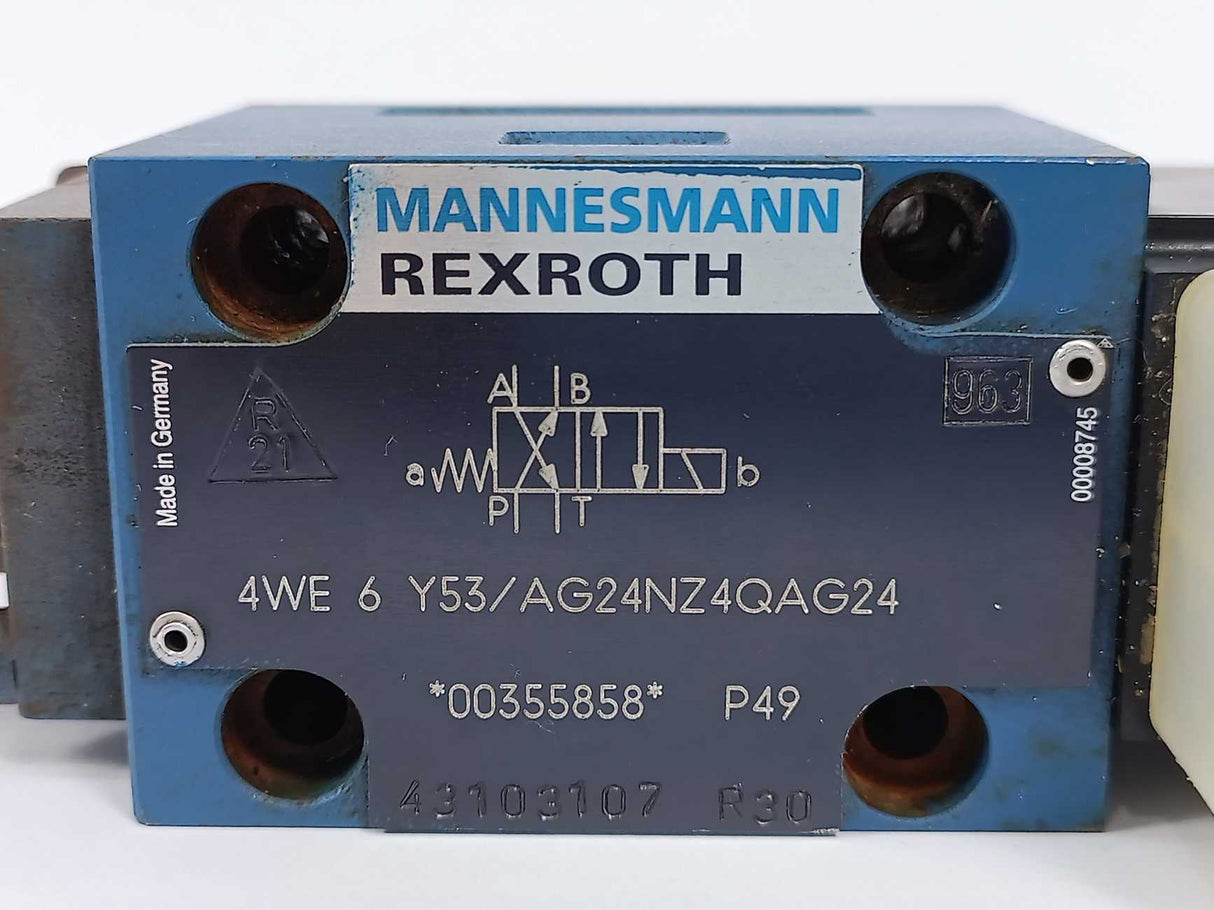 Mannesmann Rexroth 4WE 6 Y53/AG24NZ4QAG24 Hydraulic Control Valve w/ GU35-4-A