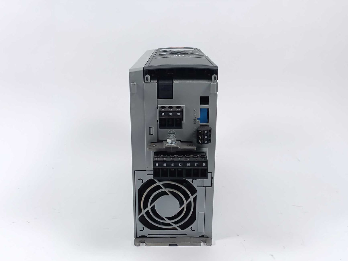 Danfoss FC-301PK55T4E20H1BNXXXXSXXXXAXBXCXXXXDX 131B1234 VLT Frequency Inverter