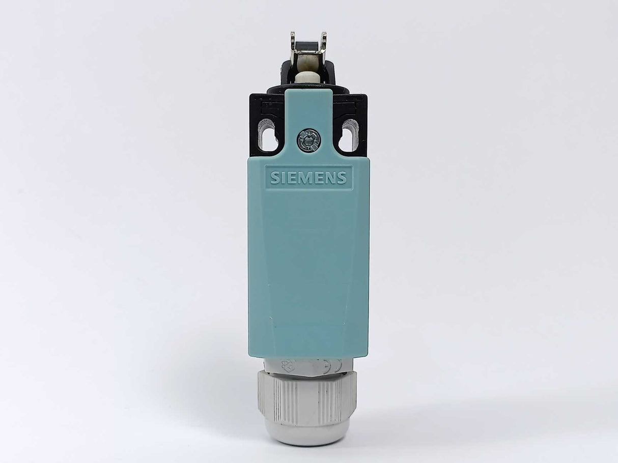 Siemens 3SE5232-0HF10 SIRIUS Roller Lever Limit Switch Ui400V