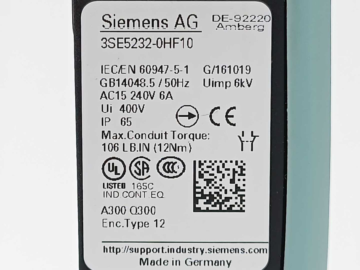 Siemens 3SE5232-0HF10 SIRIUS Roller Lever Limit Switch Ui400V