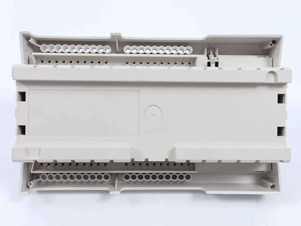 TAC 0-073-0030-0 Xenta 281/N/P Programmable Controller