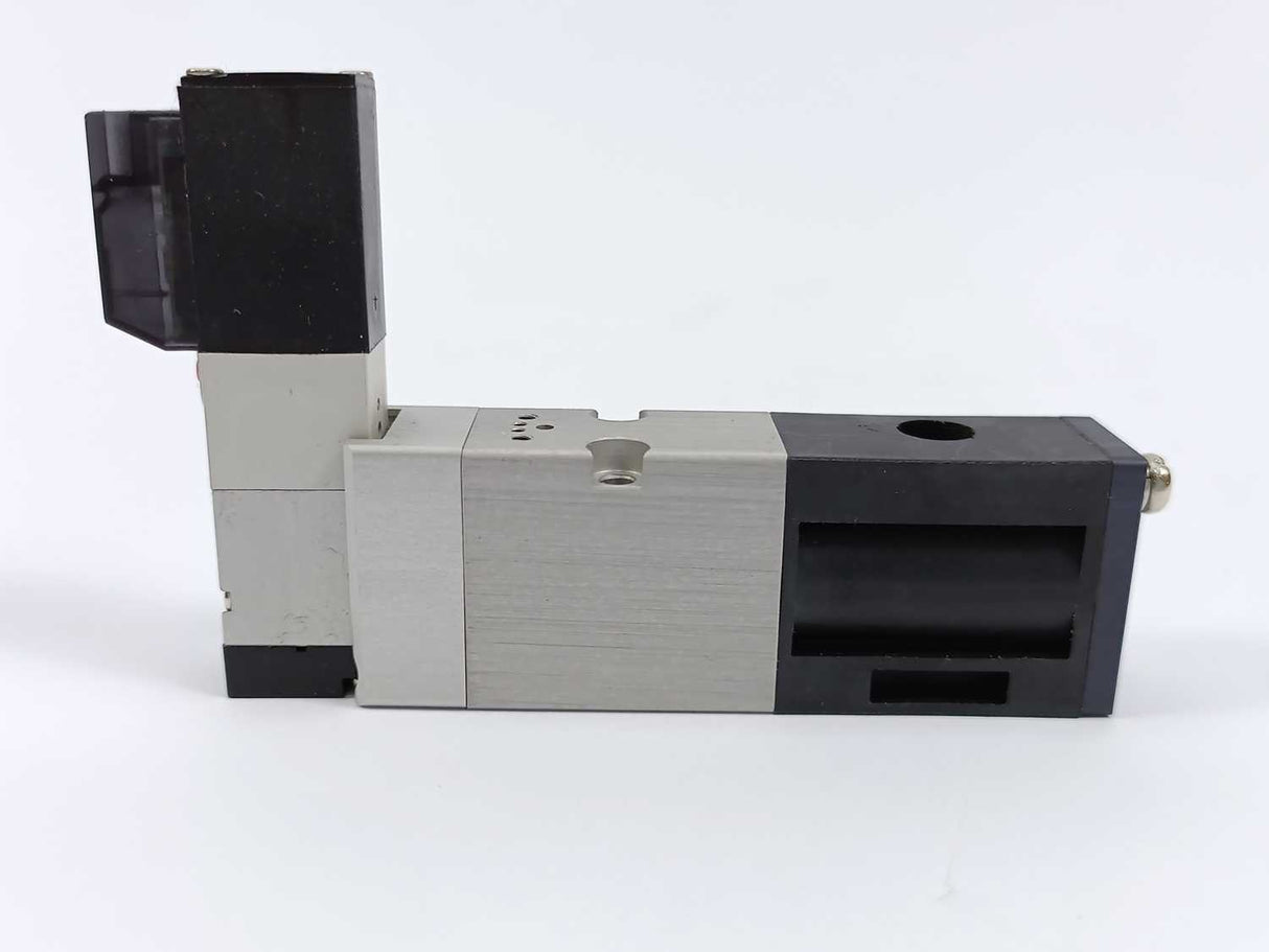 Koganei AME07-E2-PSL-20W Micro Vacuum Ejector w/ Solenoid Air valve A041E1-48W
