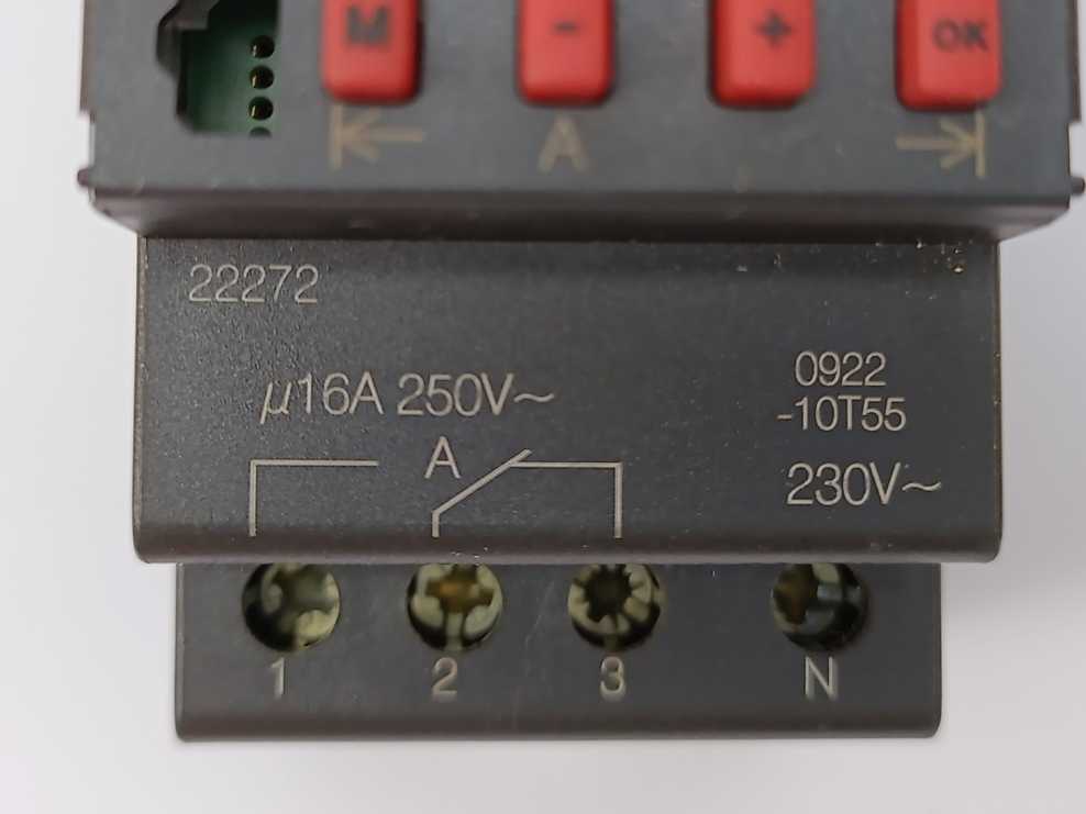 Müller 22272 SC 28.11 pro Rail Time Switch