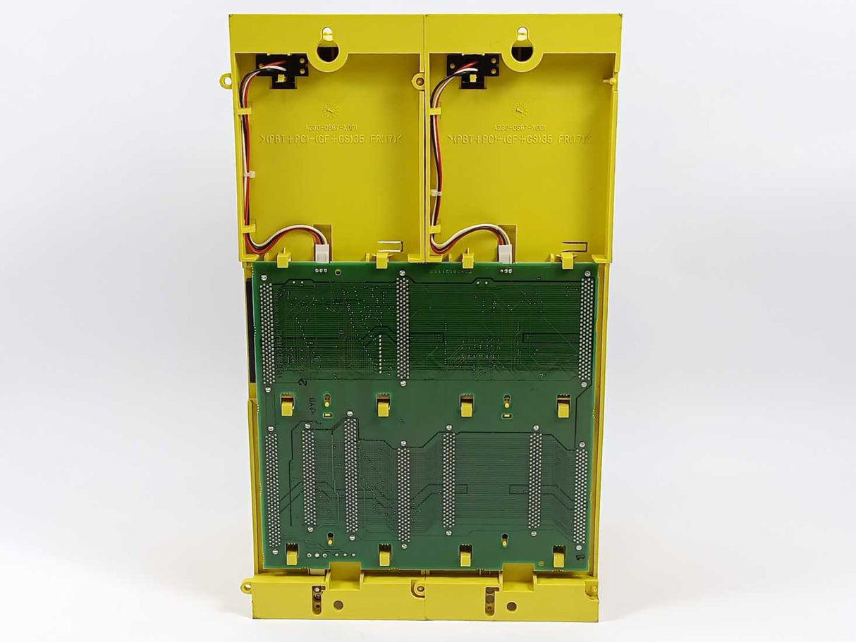 Fanuc A05B-2400-C061 PLC Module Rack