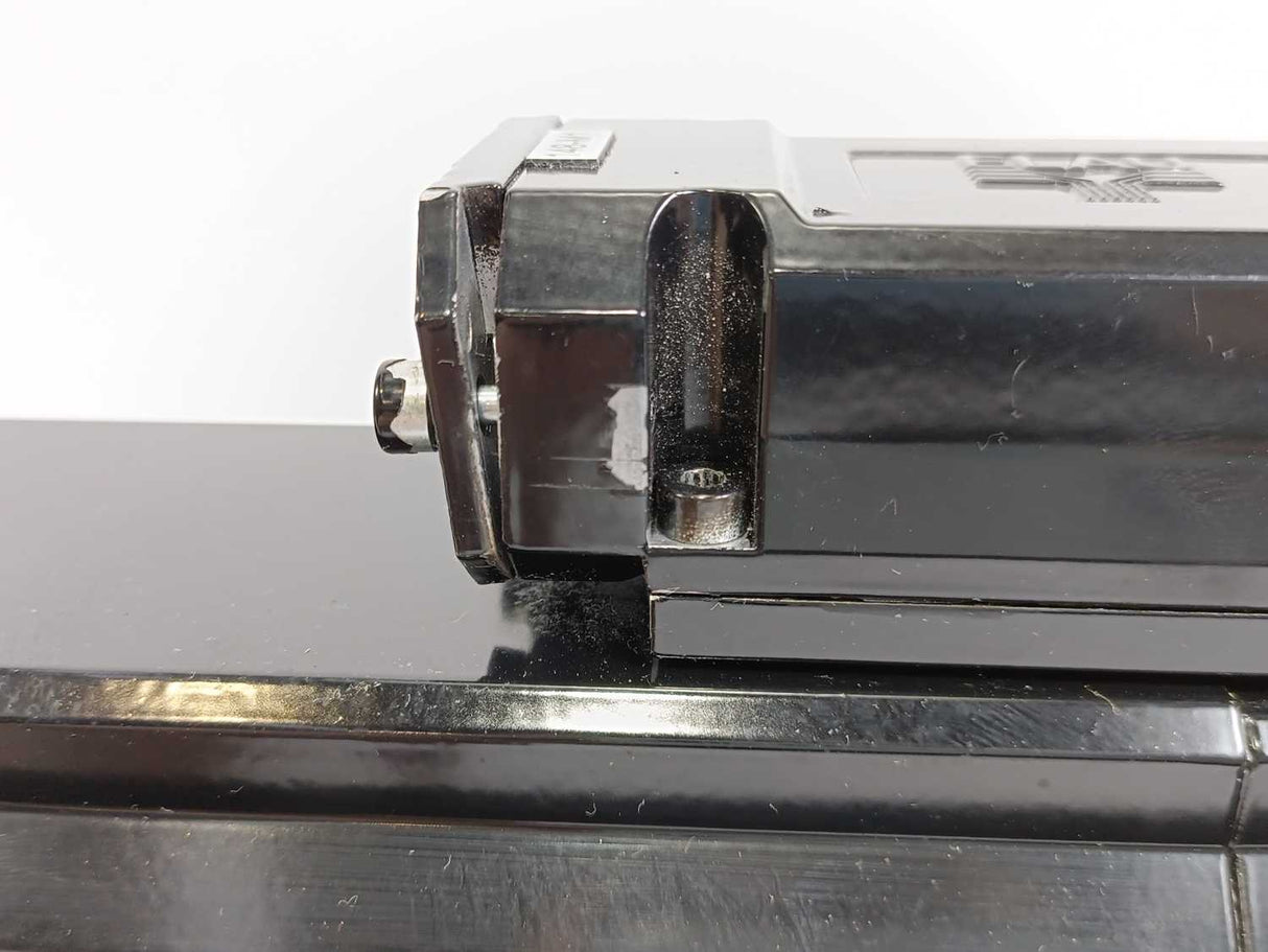 Schneider Electric SM-100/40/080/P0/45/M1/B1 Servo Motor 24VDC 16W 11Nm