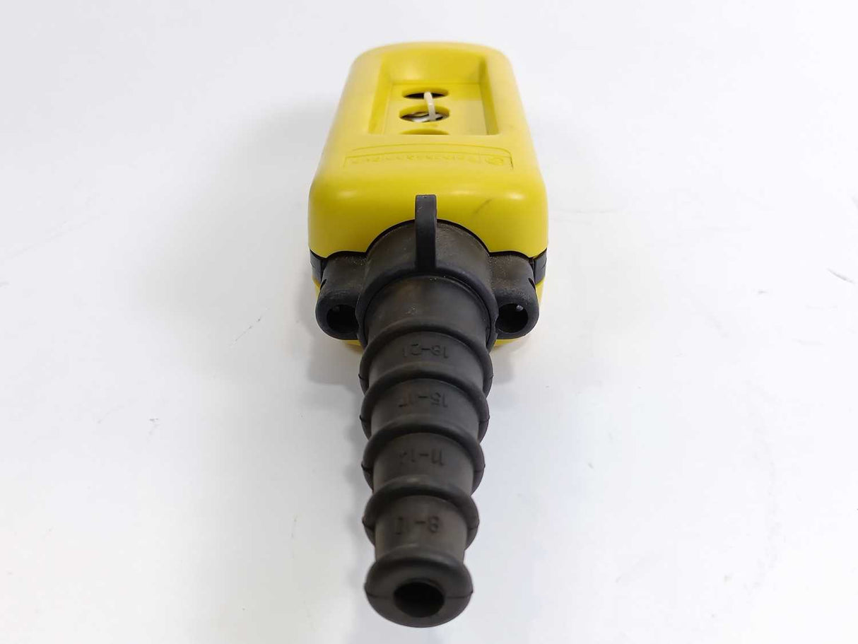 Schneider / Telemecanique XAC-A 2814 Control Switch Enclosure