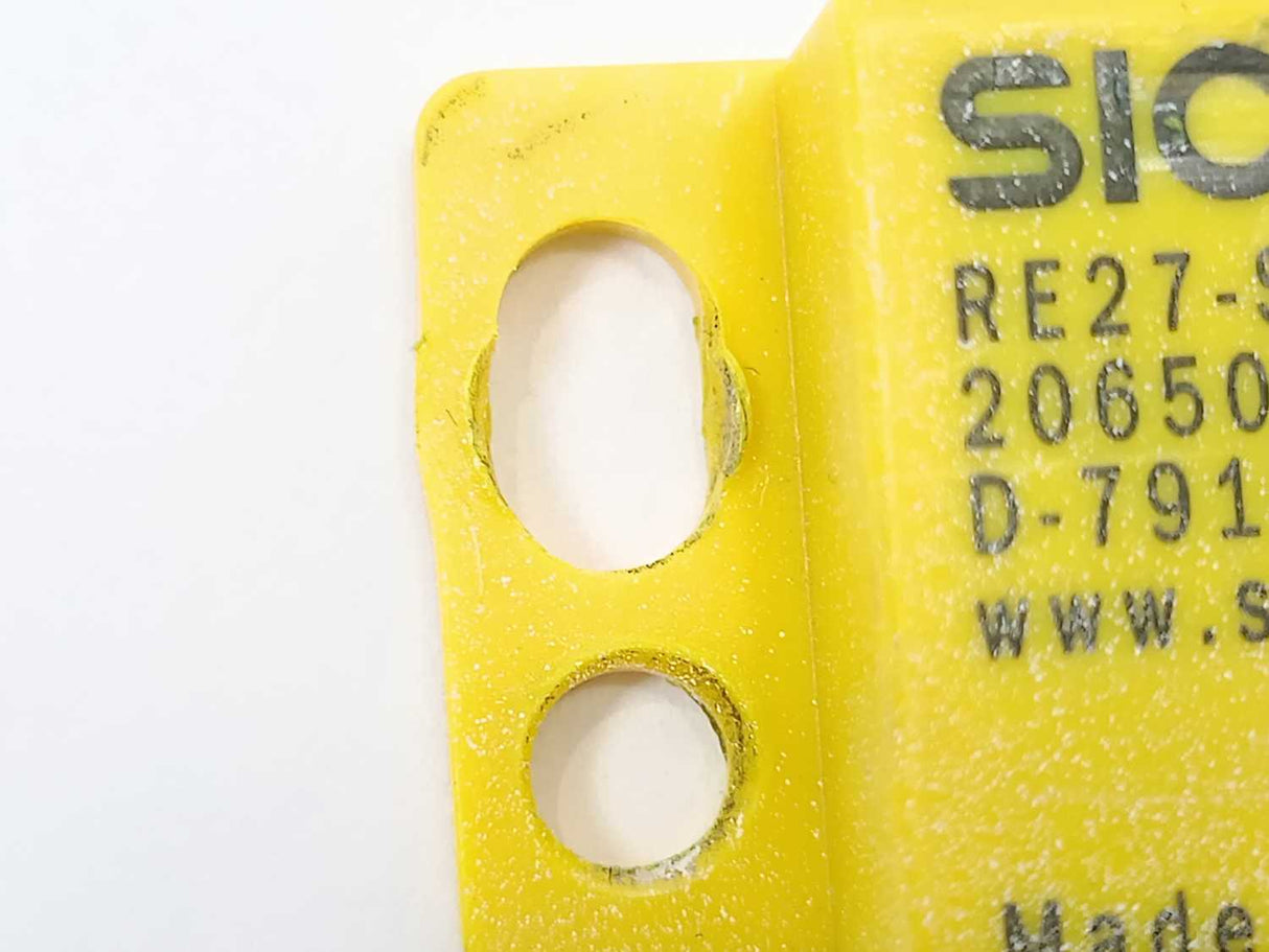 SICK 2065099 RE27-SA68L Non-contact Magnetic Safety Switch - Sensor