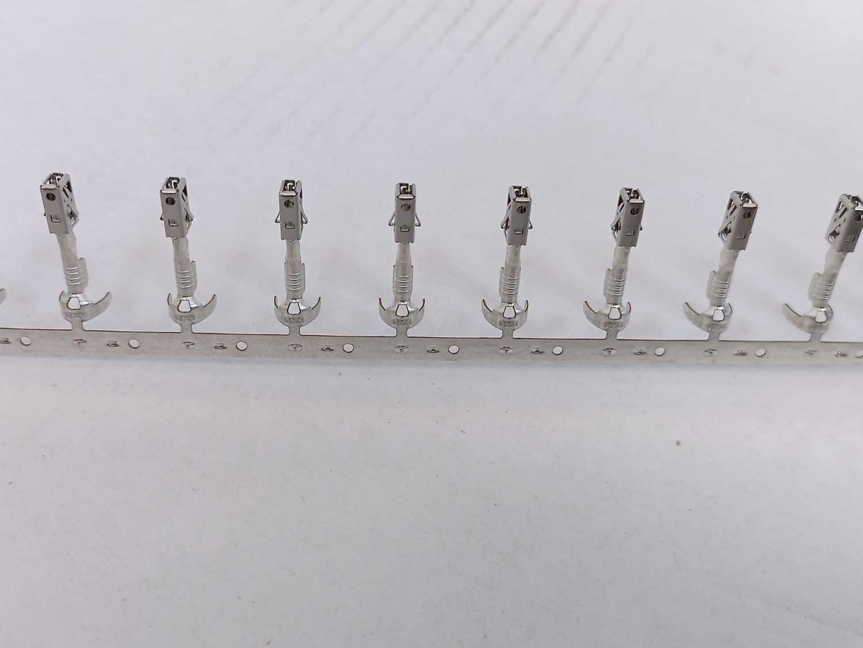 Molex 0643241049 CP Terminal 2.8Sn-0.5 To 1sqmm Crimp Tin ~1700pcs.