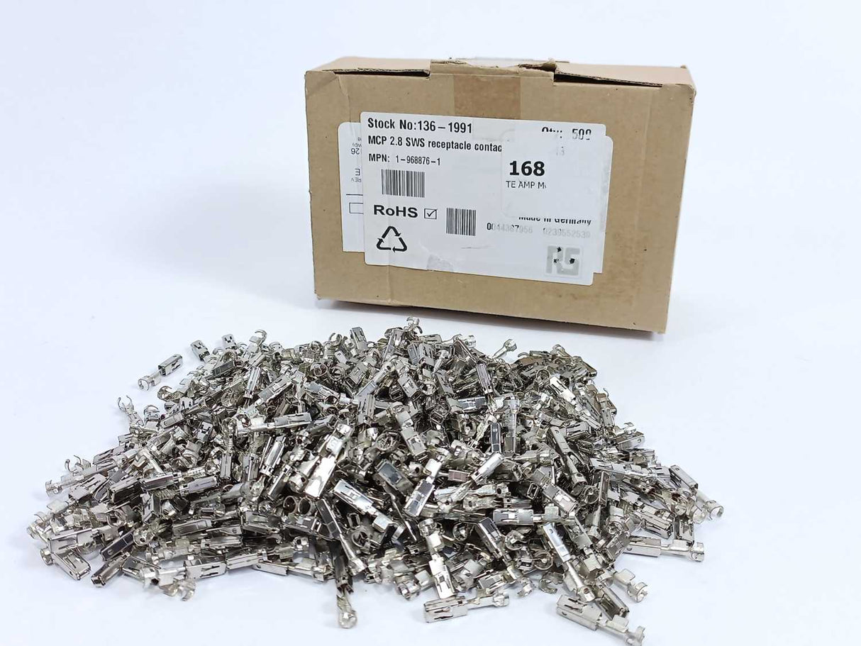 TE Connectivity 1-968876-1 Automotive Connectors 500 loose pcs.