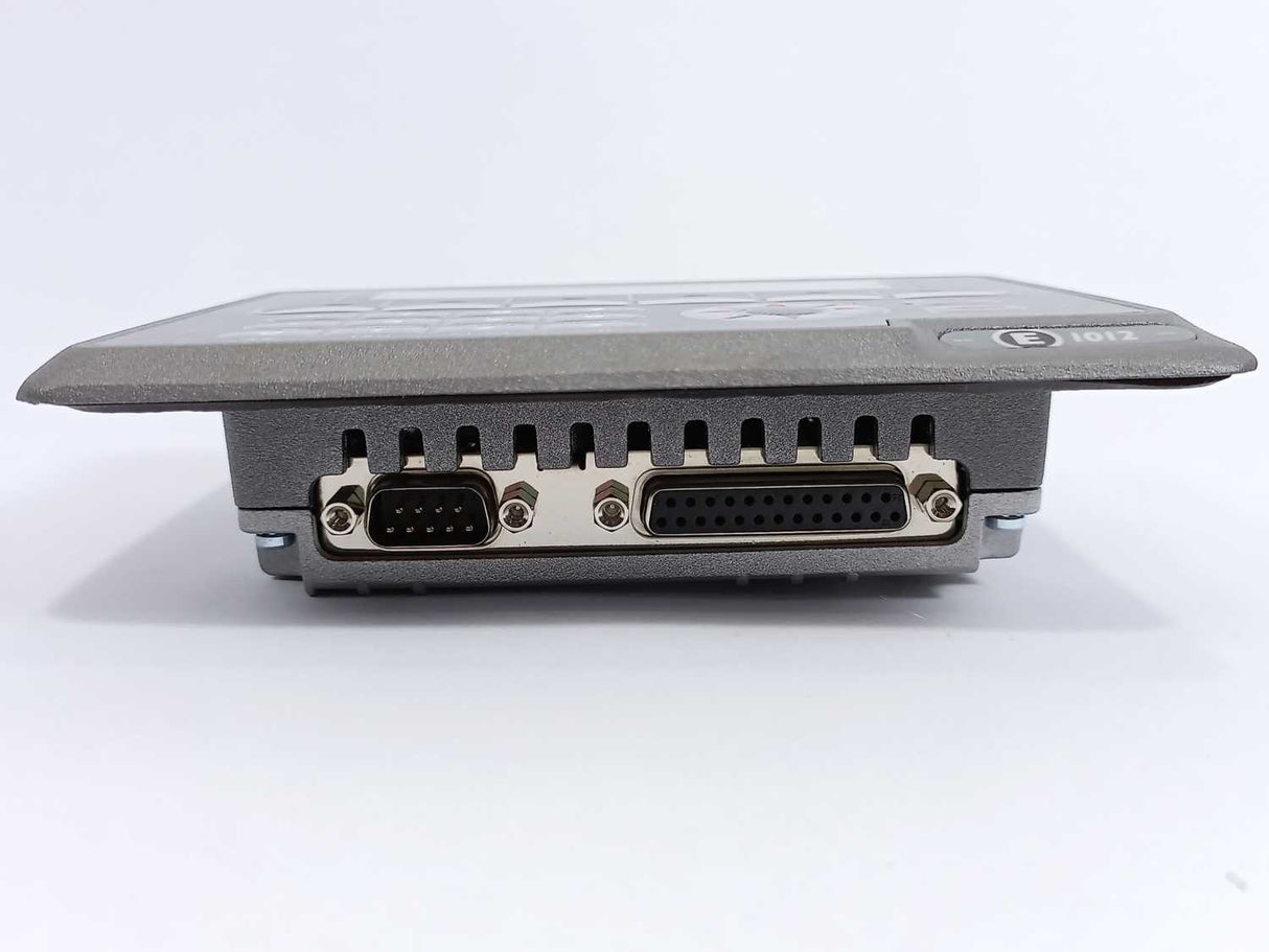 Mitsubishi 06870 E1012 Operator Panel - 24VDC 0,1A