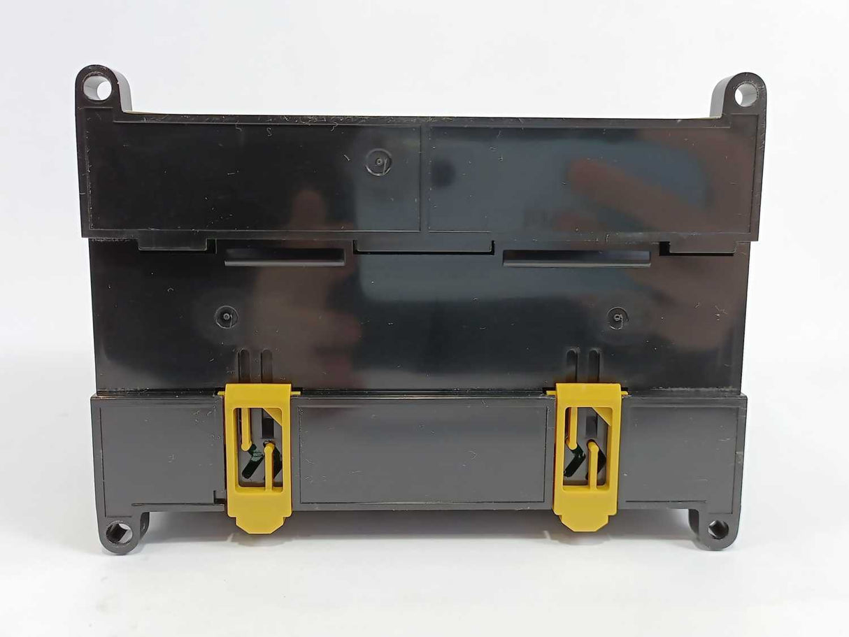 OMRON CP1L-M40DT1-D Programmable Controller, 24VDC Supply