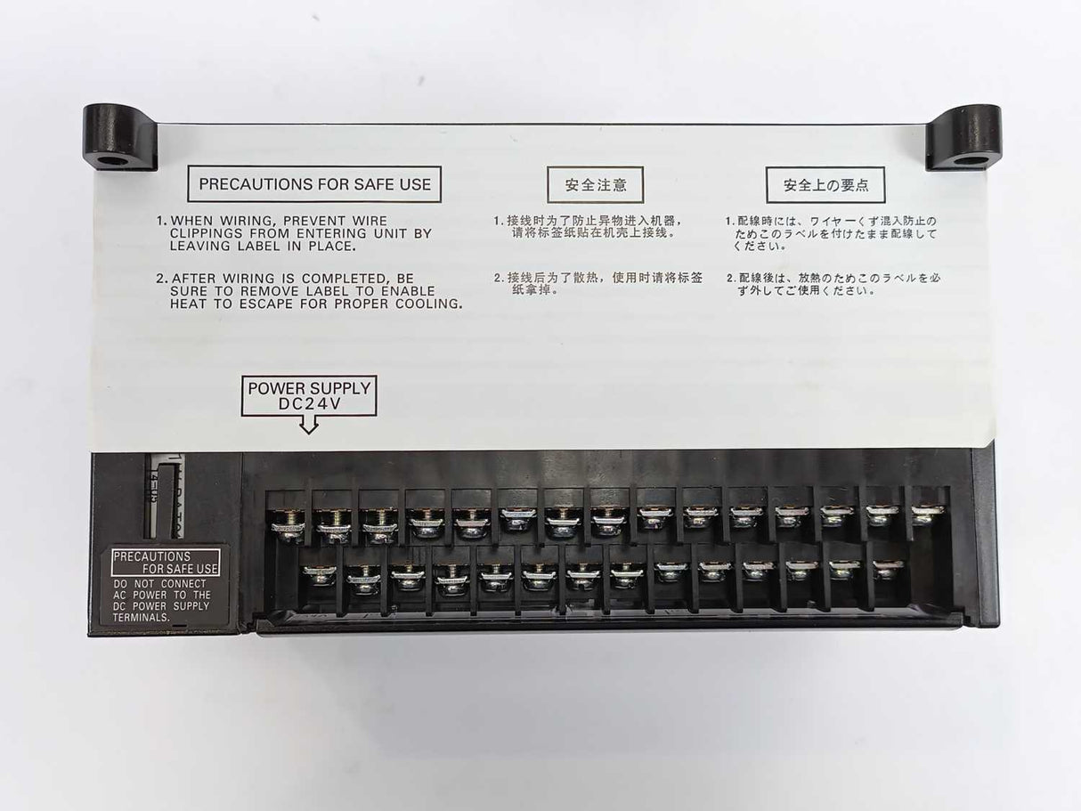 OMRON CP1L-M40DT1-D Programmable Controller, 24VDC Supply