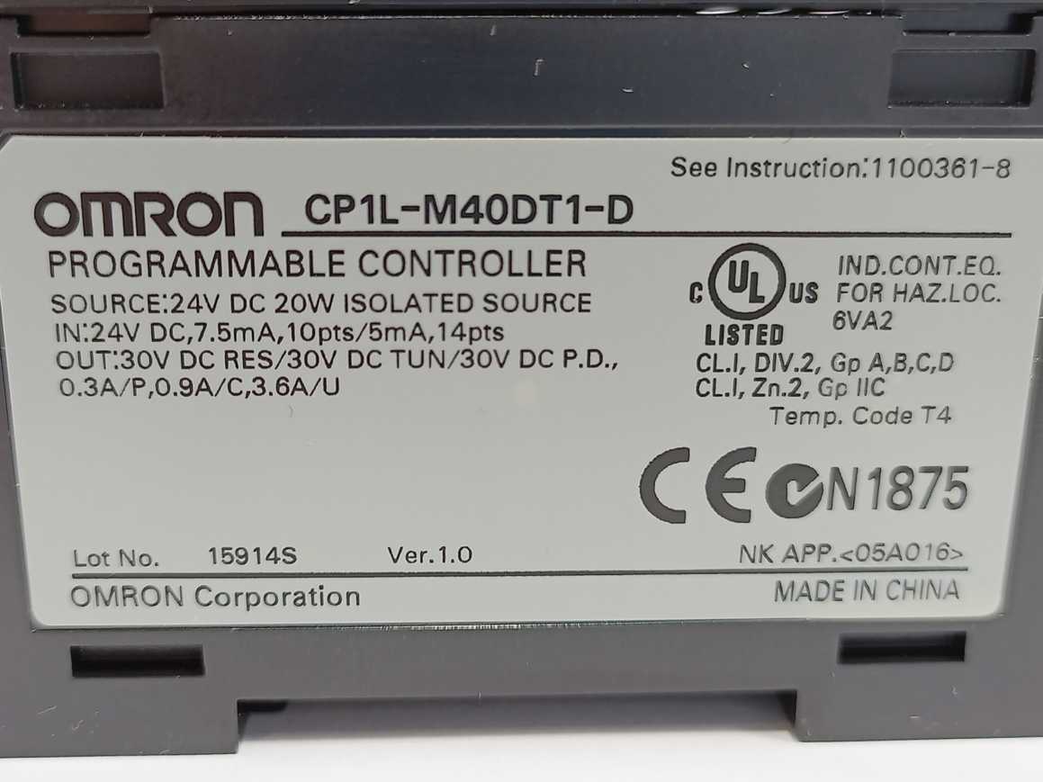 OMRON CP1L-M40DT1-D Programmable Controller, 24VDC Supply